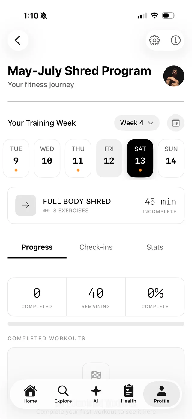 ROID training program week view with scheduled workouts, check-ins, and progress tracking